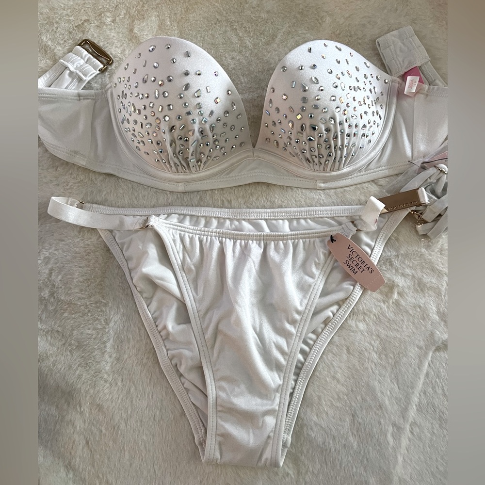 Victoria’s Secret white Crystal Bikini 32B M Bridal